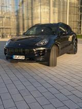 Porsche Macan S  - Porsche Gebrauchtwagen in Köln