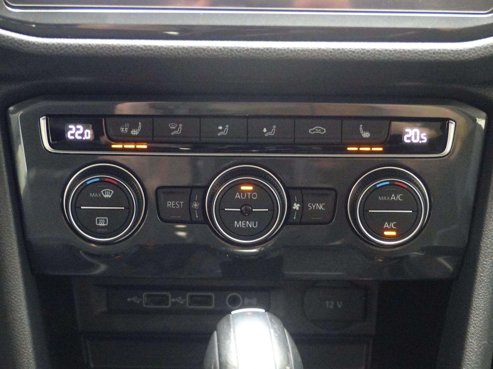 Volkswagen Tiguan Highline AHK+Leder+Memory+4xShzg+LED+ACC, миниатюра 22