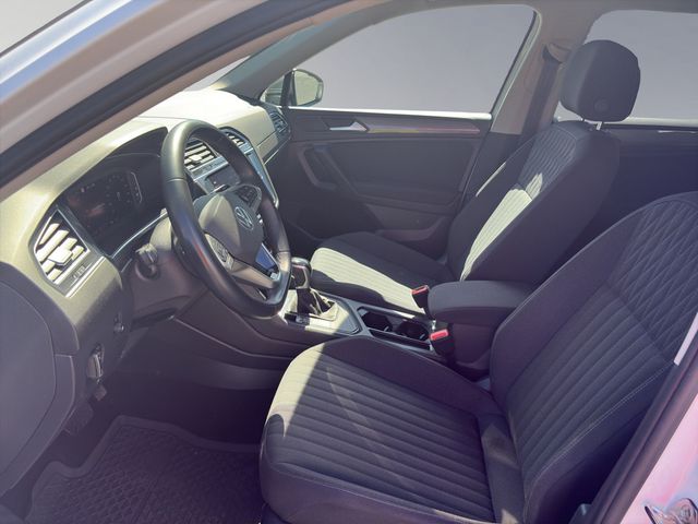 Tiguan Allspace Life 2.0 TDI DSG AHK, Rückfahrka