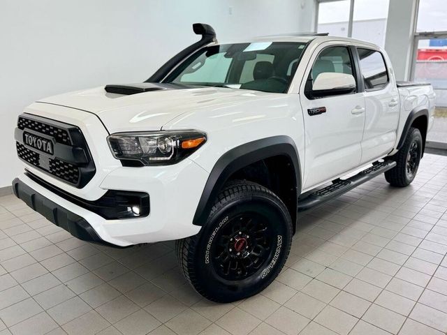 Toyota Tacoma TRD PRO 3.5V6 - Alpine White- € 43.900 T1