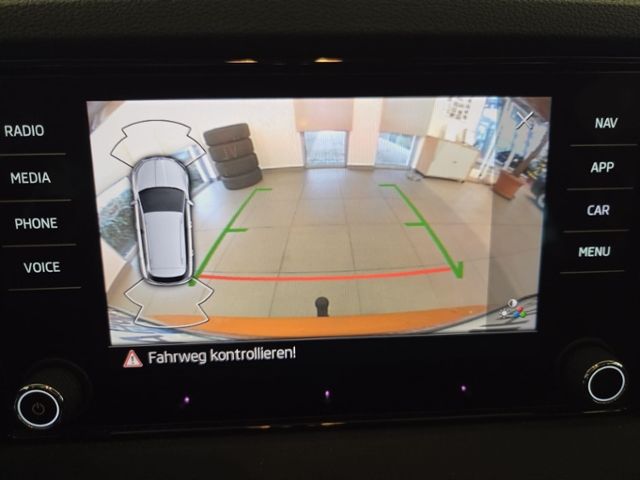 Karoq Style 1.5 TSI LED NAV APP AHK eHECK 8FACH