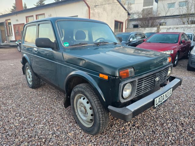 Lada Niva Only*AHK*4x4*Tüv neue*