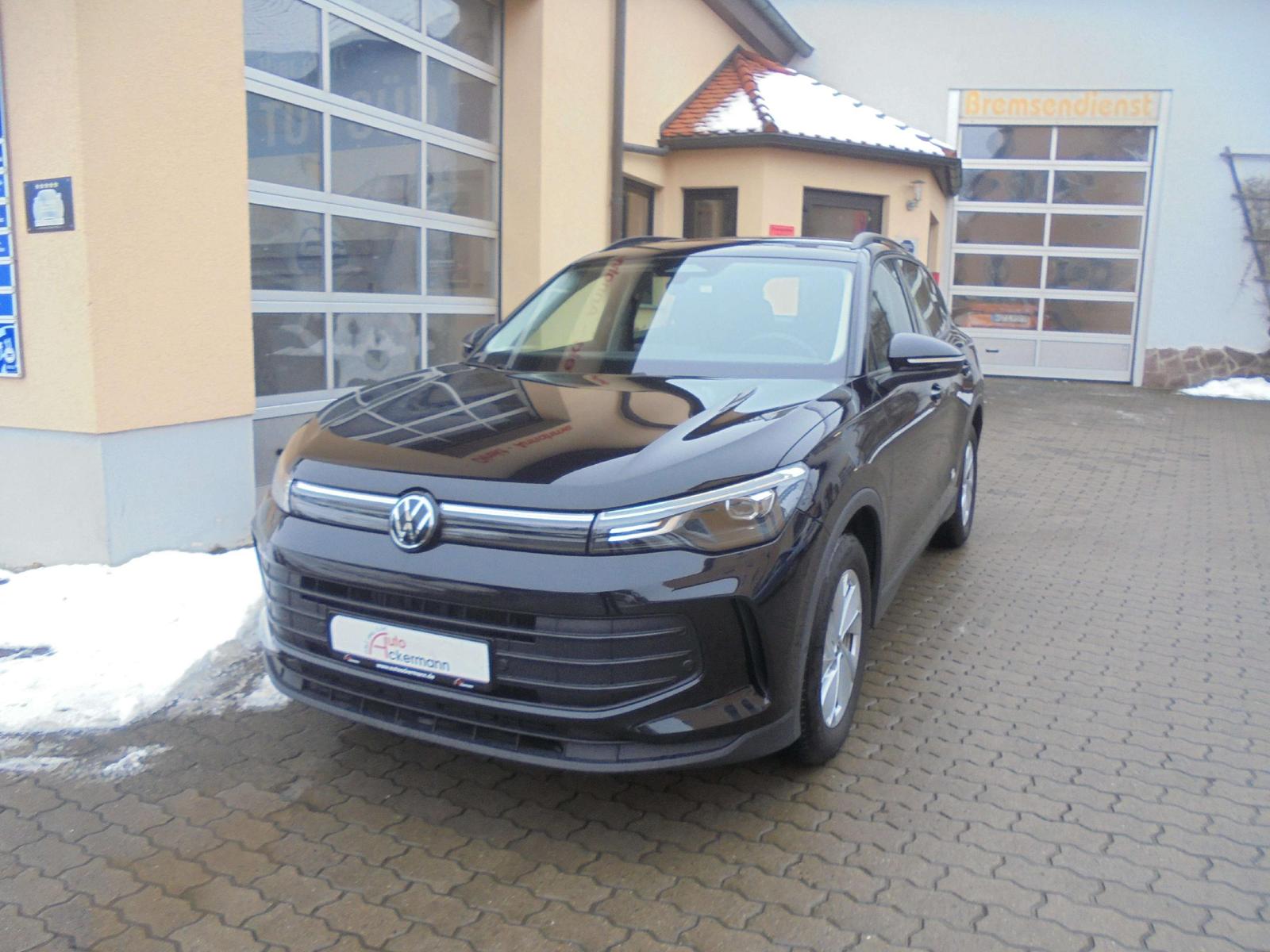 Volkswagen Tiguan Tiguan 1.5 eTSI  DSG el. AHK