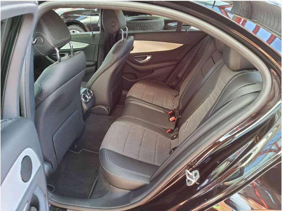 Fahrzeugabbildung Mercedes-Benz E 220d 9G LED/NAVI/SHZ/VIRTU/RFK/AHK