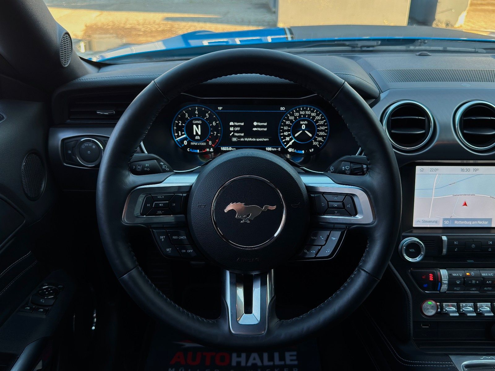 Fahrzeugabbildung Ford Mustang Mach 1 5.0L V8 Fastback Schalter Perfor.
