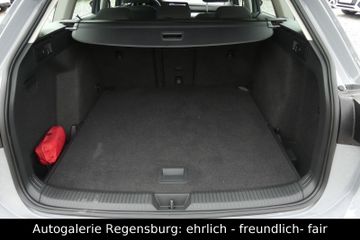 Volkswagen Golf - 11
