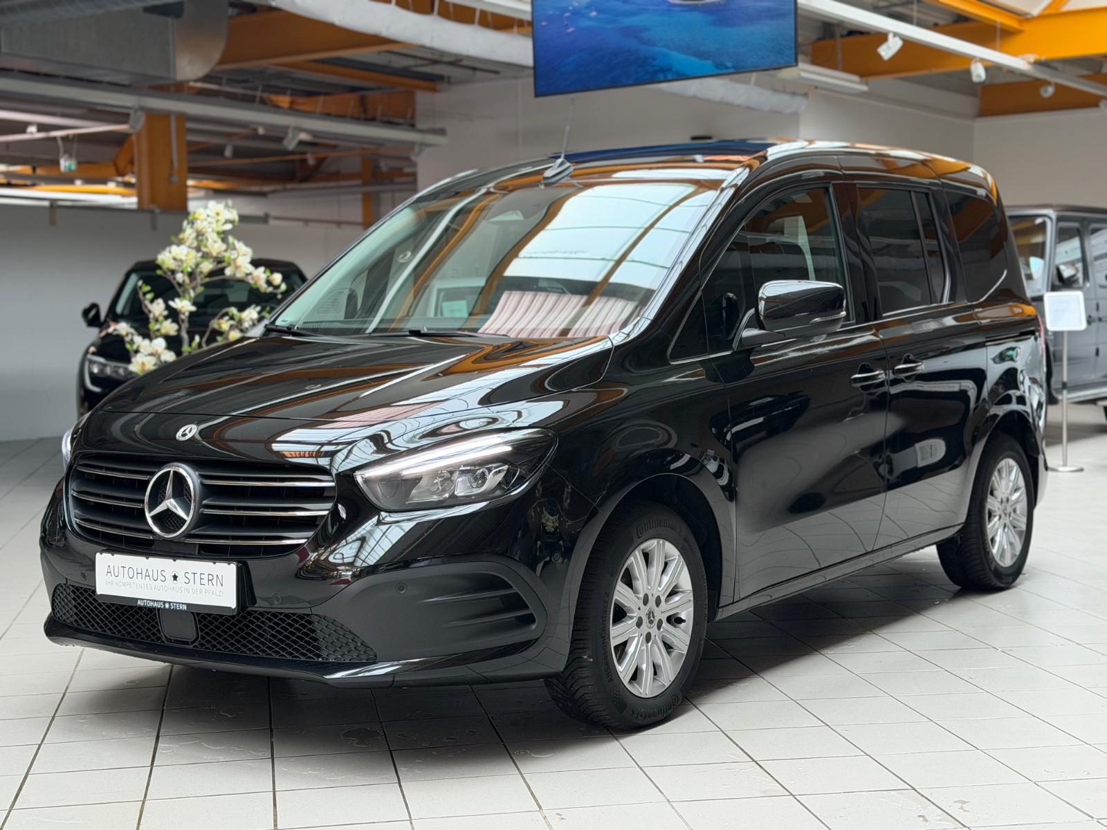 Mercedes-Benz T180d|Navi|Kamera|AppleCarPlay|SHZ|LED|1.Hand