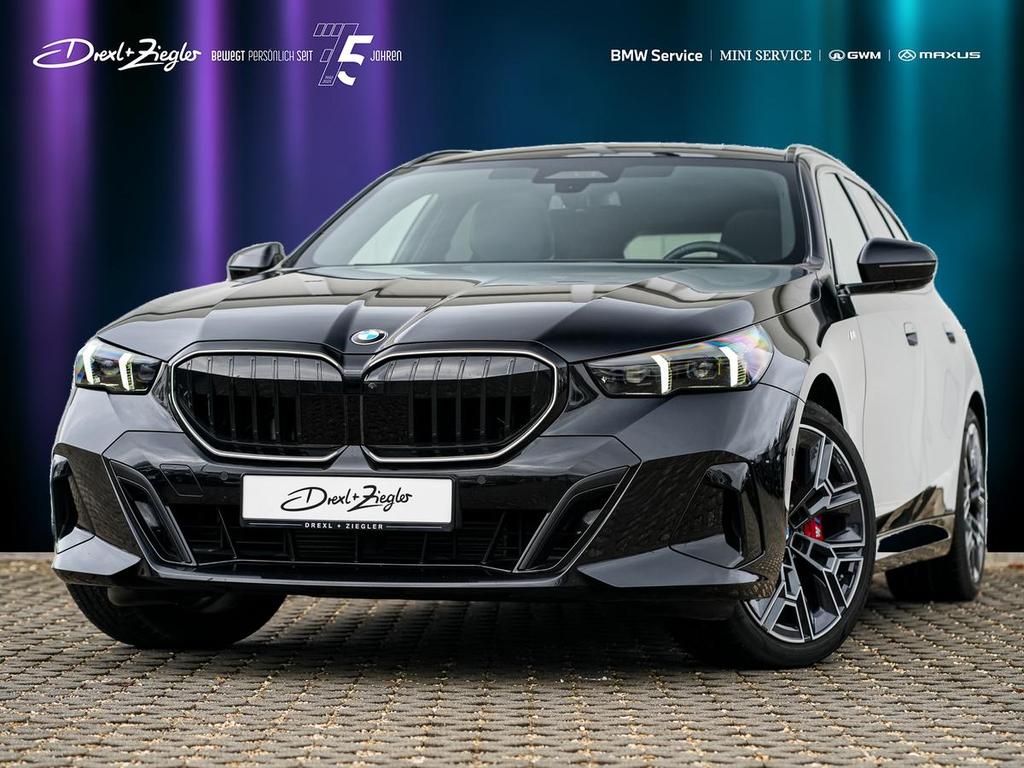 BMW 540d xDrive Tour MSportPRO AHK ACC PANO Sitzlf 2025