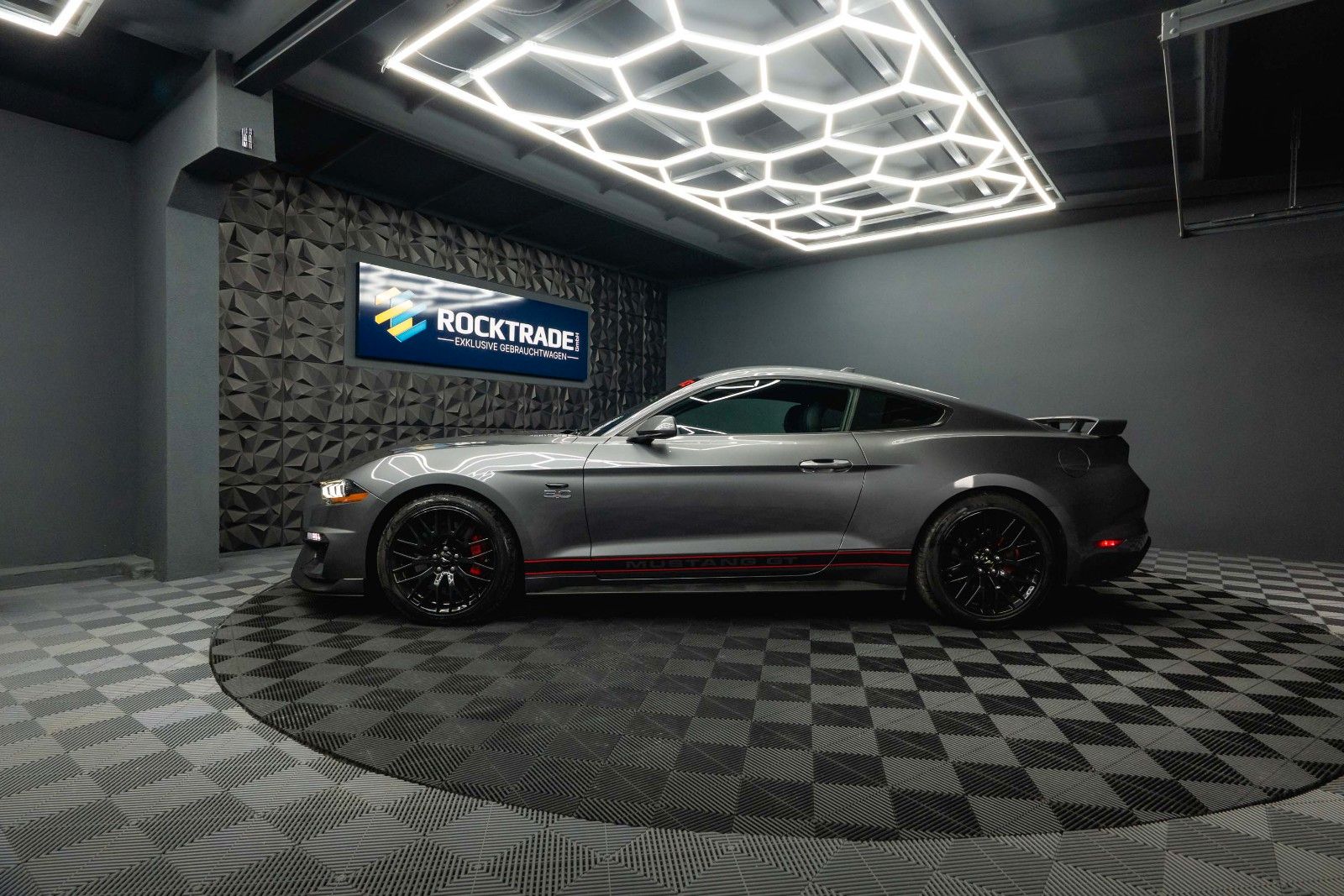 Fahrzeugabbildung Ford Mustang Shelby GT 500 5.0 V8 Performance CarPlay