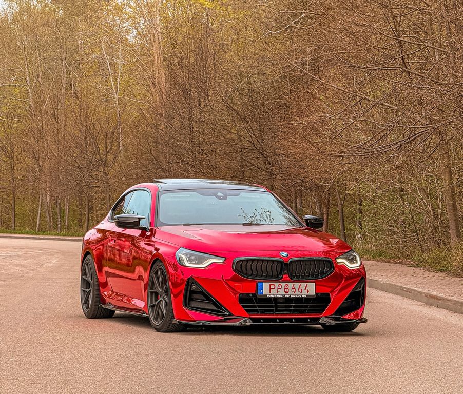 BMW M240i