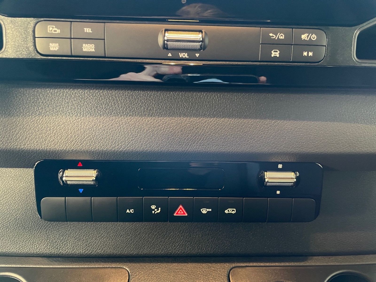 Fahrzeugabbildung Mercedes-Benz Sprinter 315 Kasten PRO L3H2 LED AHK Lenkradhzg