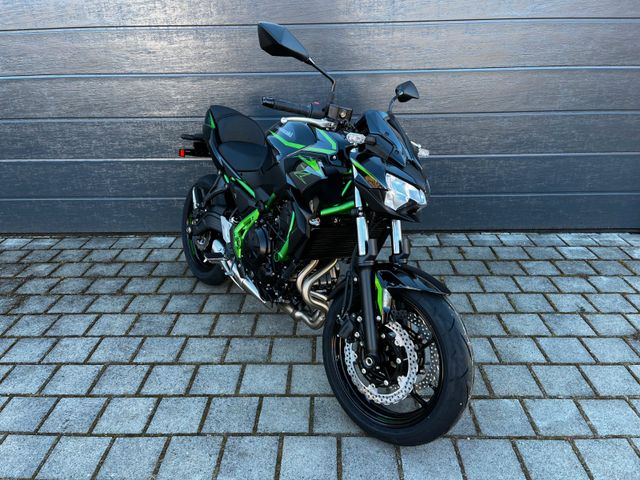 Kawasaki Z 650 Modell 2025, sofort verfügbar !