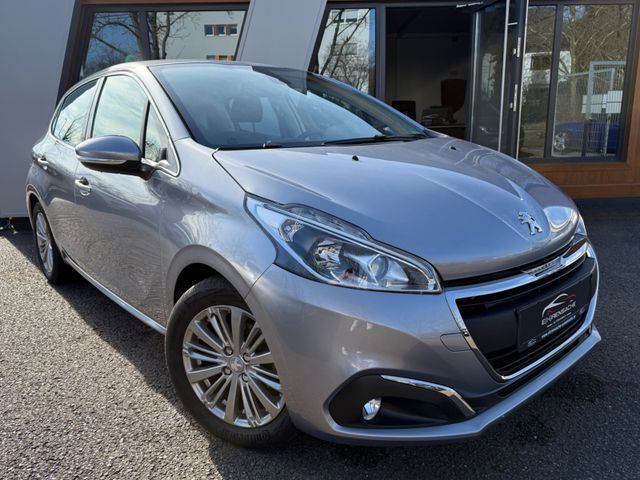 Peugeot 208 Allure  NAVI*KLIMA*PDC*1.HAND*