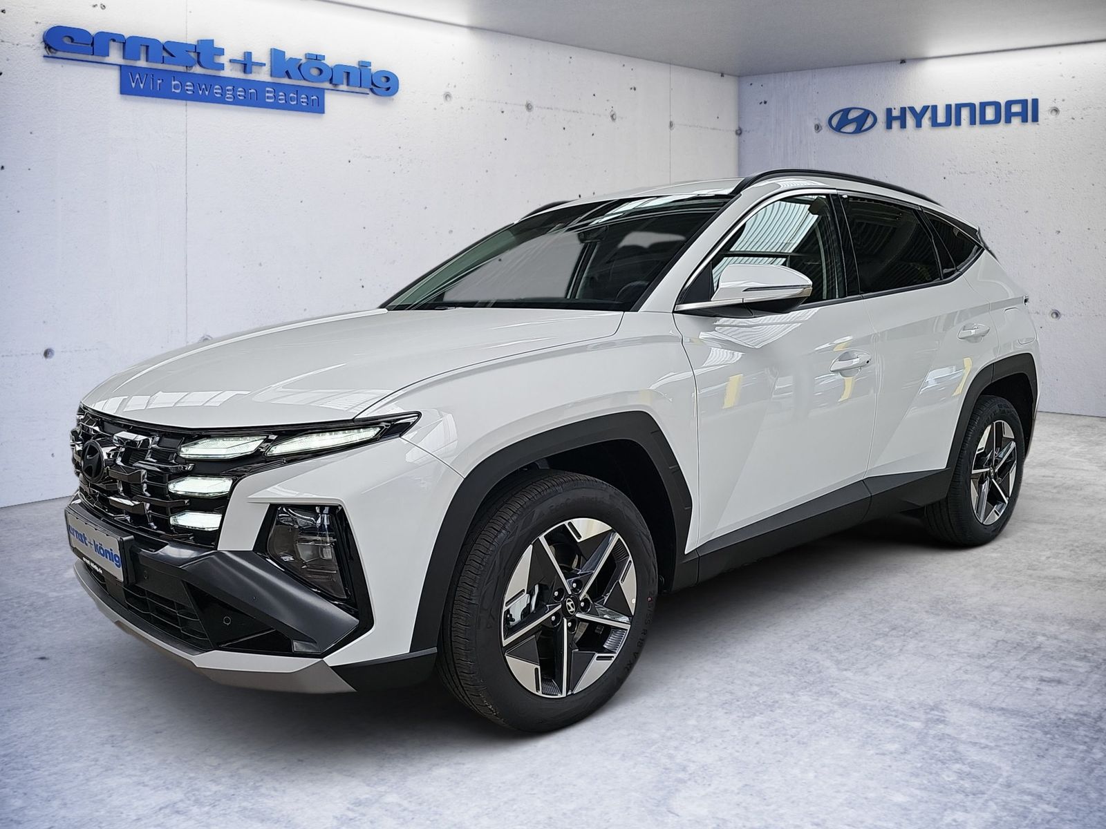 Hyundai TUCSON Trend Hybrid 2WD