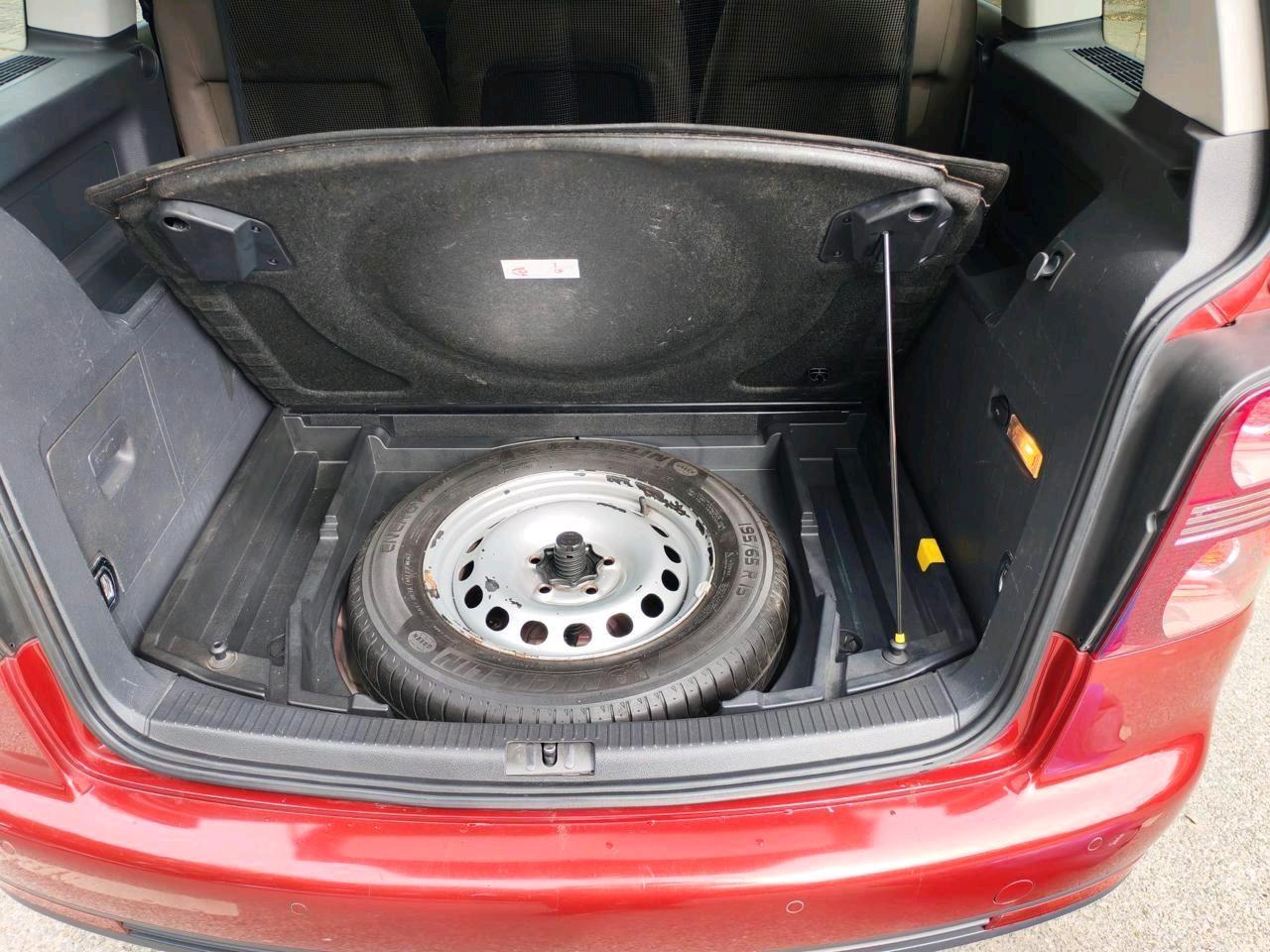 Volkswagen Touran 2007 — photo 13
