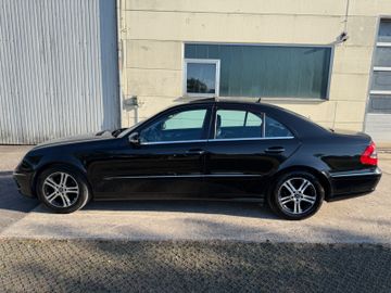Mercedes E 200 - 9