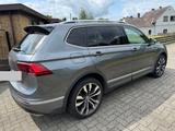 Volkswagen Tiguan Allspace 2.0 TDI rline Vollausst. 7 Sitze - VW Tiguan Allspace Gebrauchtwagen in Bremen