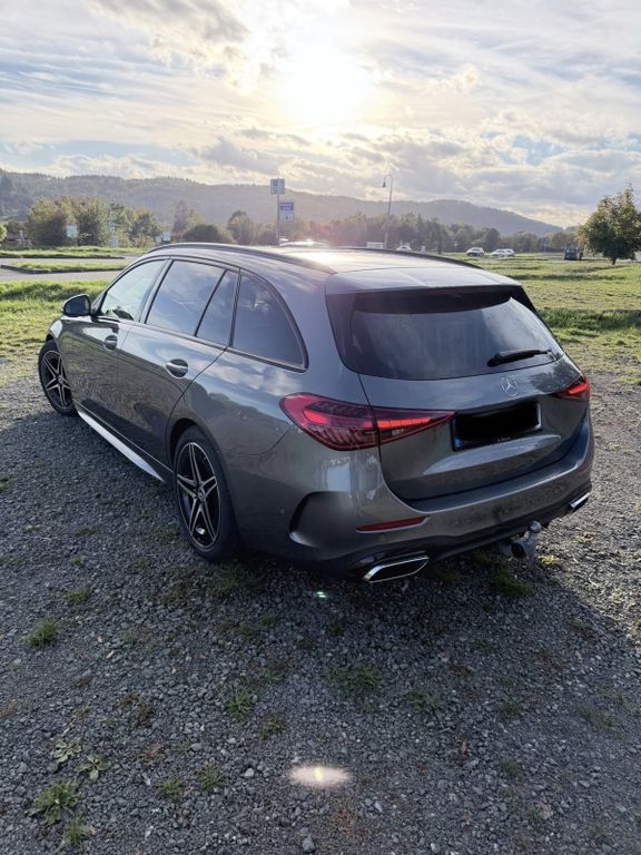 Image of Mercedes-Benz C 300