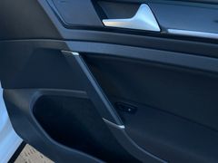 VW Golf VII Lim. GTI Performance 230PS | SHZ | Temp