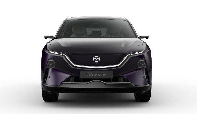 Fahrzeugabbildung Mazda CX-6e 258PS Takumi Plus