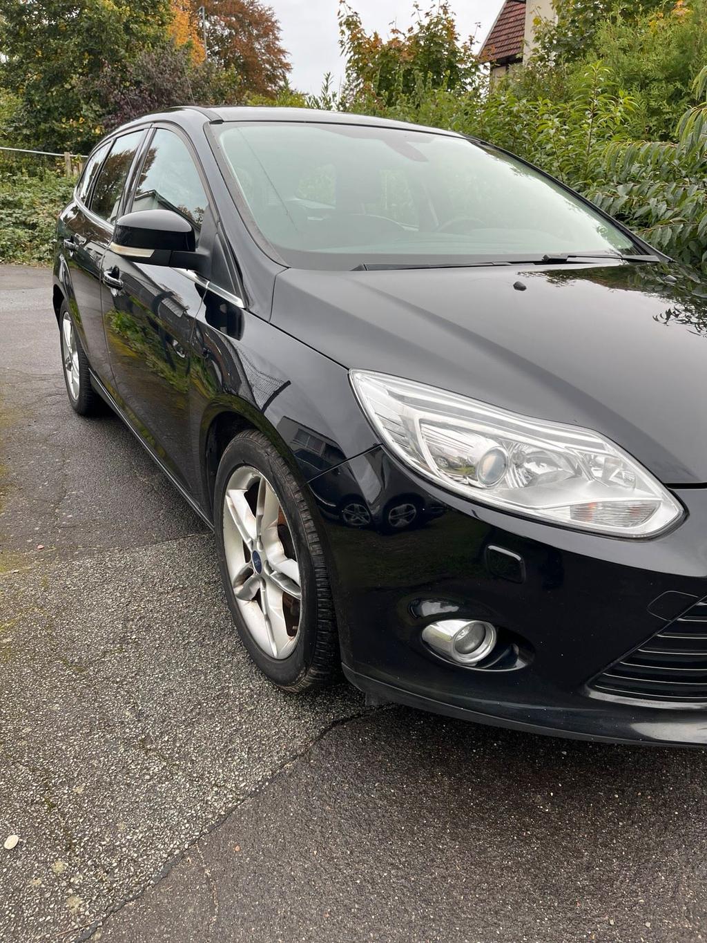 Ford FORD FOCUS  NEUE TÜV