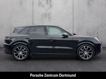 Porsche Cayenne - 6