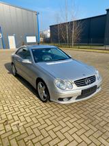 Mercedes-Benz Mercedes Benz CLK 500 Coupé W209 V8 5.0 L - Mercedes-Benz: W 209