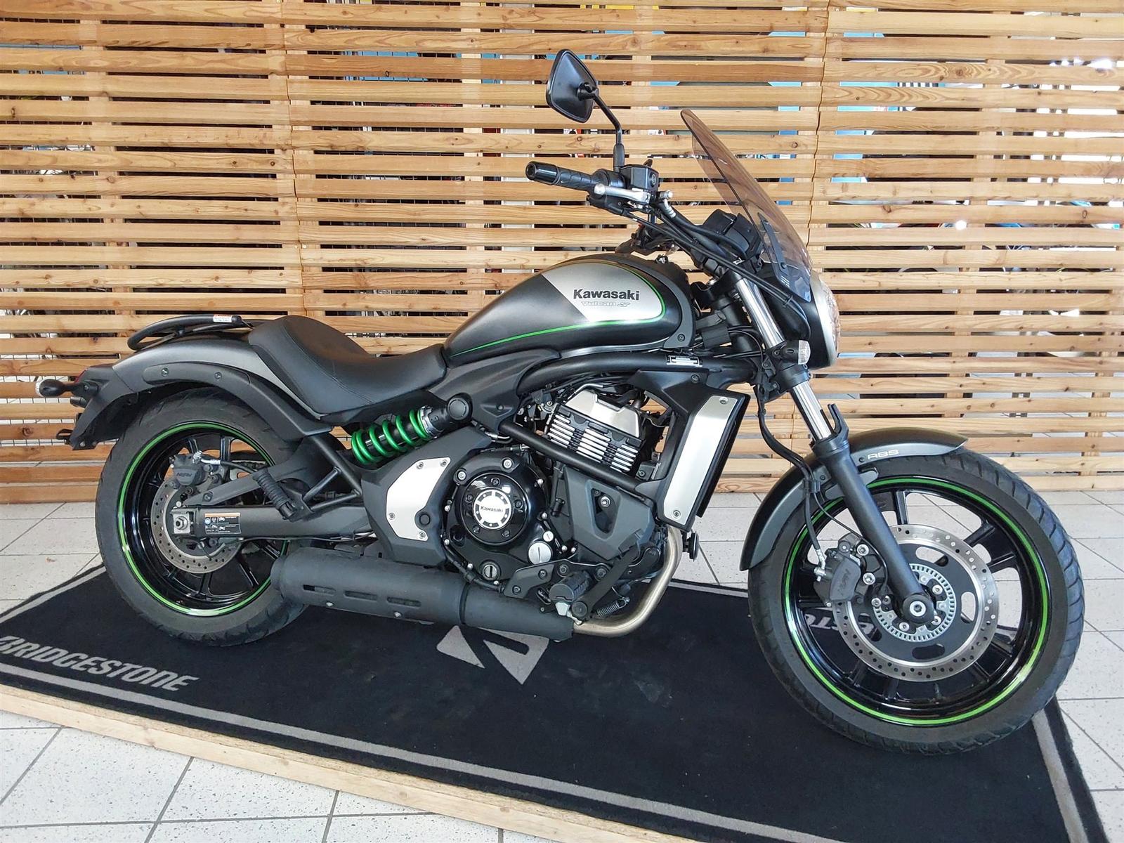 Kawasaki Vulcan S **Super Zustand** -1 Hand- TÜV Neu
