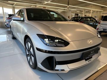 Fahrzeugabbildung Hyundai IONIQ 6 2WD 77,4 kWh 229 PS UNIQ-Paket