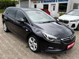 Opel Astra K ST Turbo*TÜV*Service*Reifen NEU!! - Opel Astra in Bremen