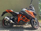 KTM Superduke 1290 GT mit Koffer - Angebote entsprechen deinen Suchkriterien