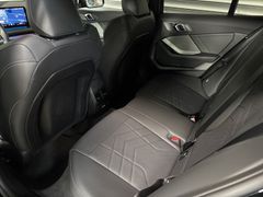 Fahrzeugabbildung BMW 120d M Sport -- AHK/ InnovationsPaket/ 360°