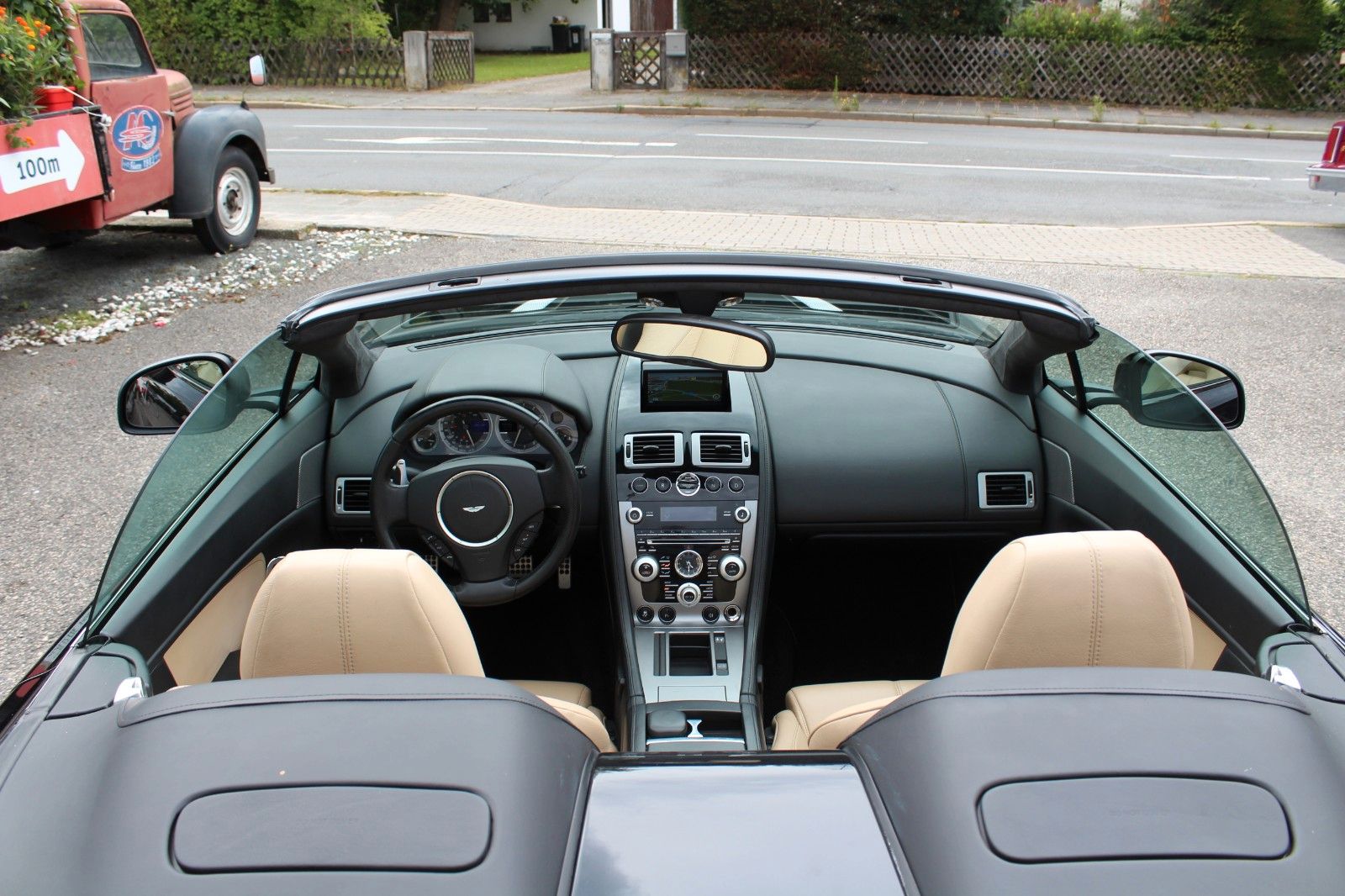 V8 Vantage Roadster 4.7l Sportshift Schön!