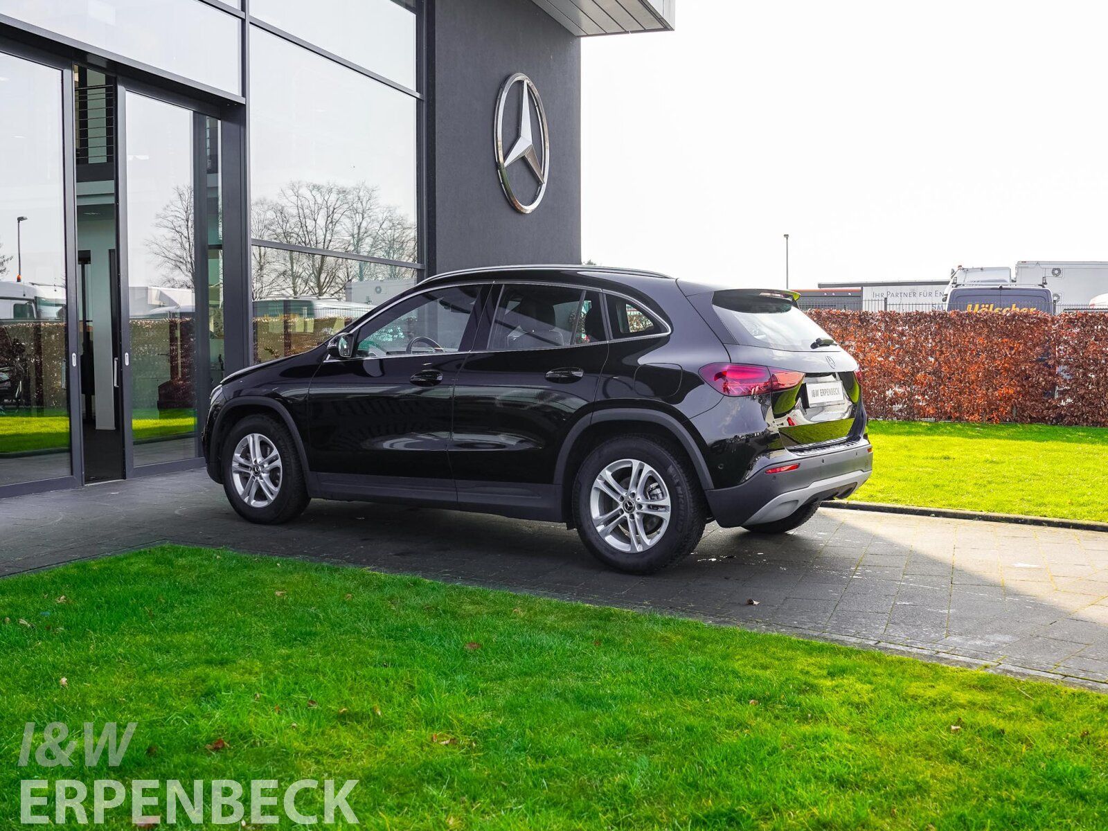 Fahrzeugabbildung Mercedes-Benz GLA 200 7G Kamera MBUX-Premium el.Heckklappe SHZ