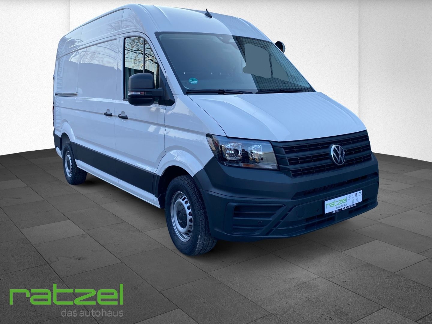 Fahrzeugabbildung Volkswagen Crafter 35 HD Kasten MR -36% auf UPE