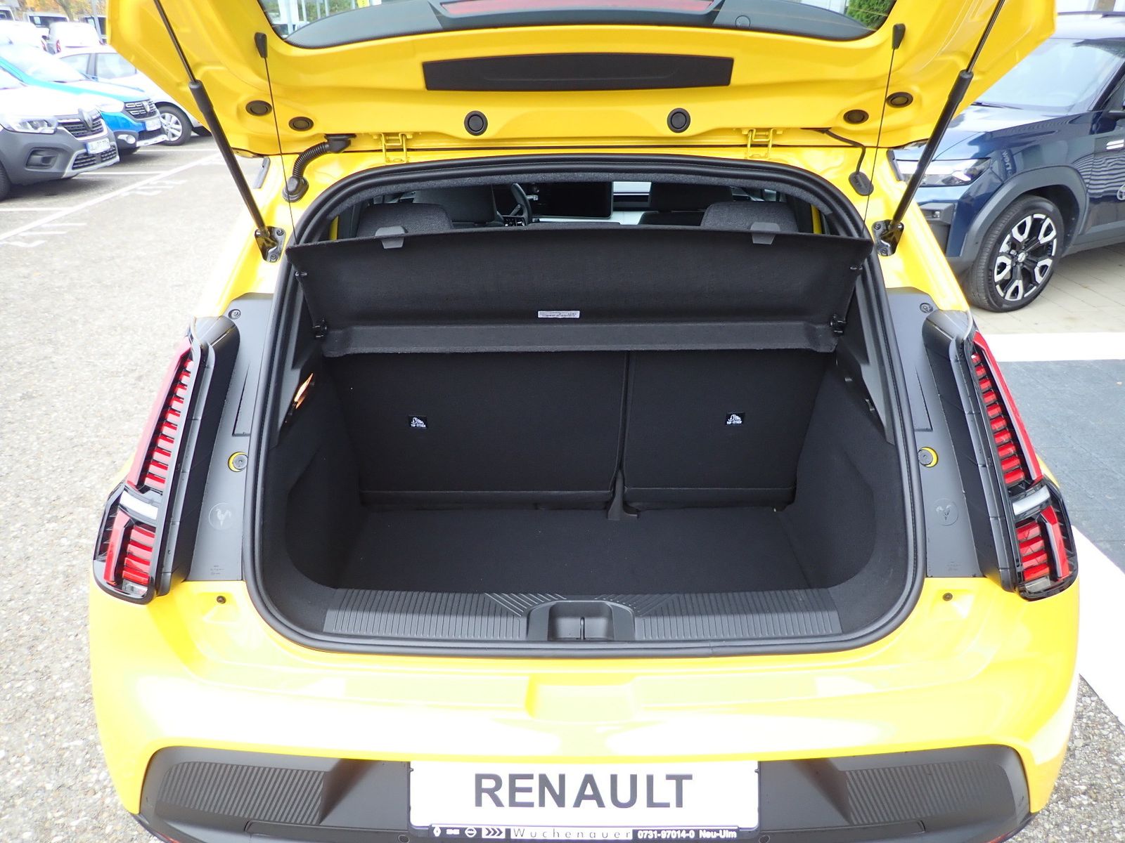 Fahrzeugabbildung Renault R 5 E-Tech elektrisch Evolution 120 Urban Range