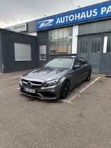Mercedes-Benz C 63 AMG Mercedes-AMG C 63 S Mercedes-AMG S - graue Mercedes-Benz C 63 AMG