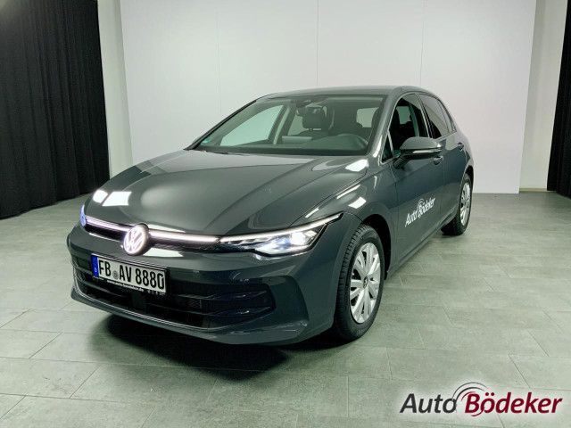Volkswagen Golf VIII 1.5 TSI Life 6-Gang Bluetooth Navi LED