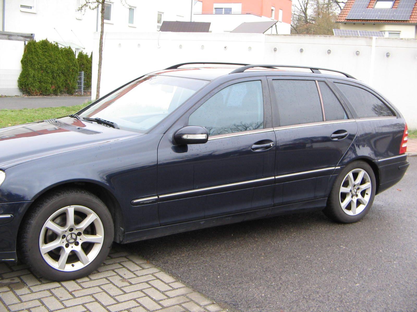 Mercedes-Benz C220 2006 — photo 14