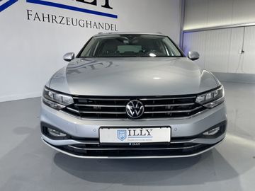 Volkswagen Passat Variant - 2