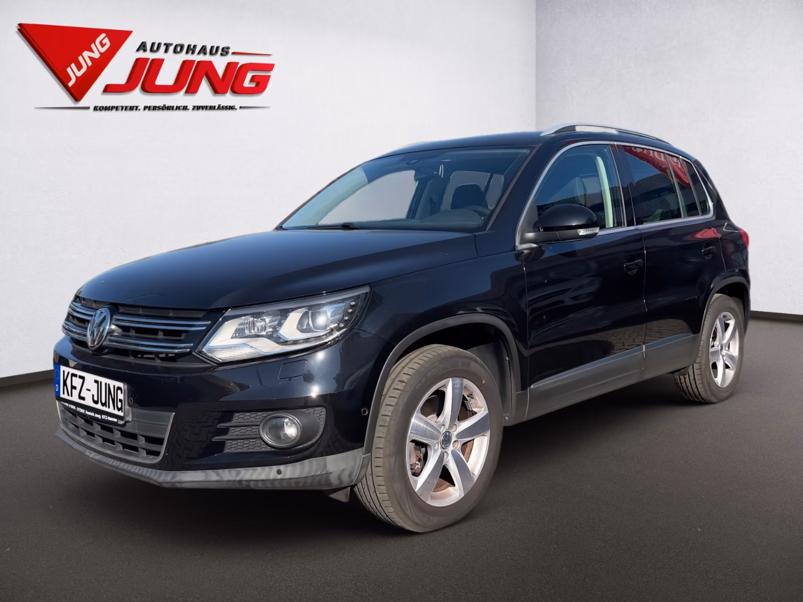 Volkswagen Tiguan Sport & Style BMT *Bi-Xenon*Kamera*Navi*