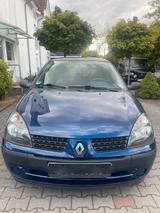 Renault Clio 1.2 //1.Hand/ Klima/ TÜV* - Renault Clio aus 2003: 1.2