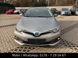 Toyota Auris Touring Sports Hybrid Dynamic - Toyota Auris: Kombi