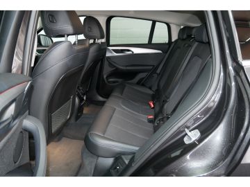 BMW X4 - 10