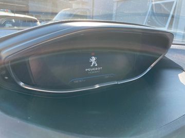 Peugeot 3008 - 8