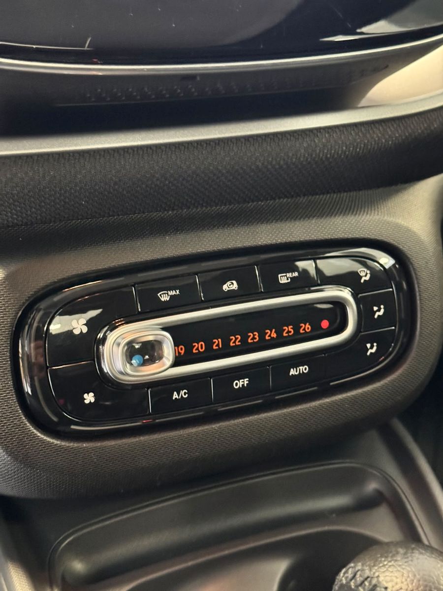 Fahrzeugabbildung Smart ForTwo fortwo cabrio Basis - mit KI generiert/bearbeitet