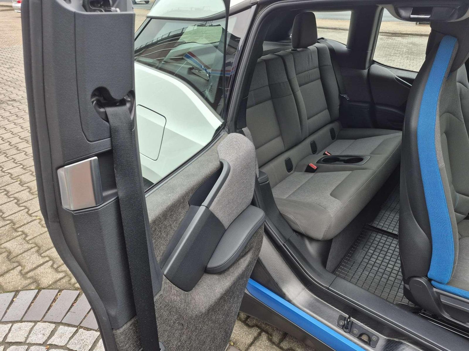 BMW i3 KLIMA RFK TEMPOMAT SR AUF ALU WR AUF ALU NAVI