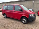 Volkswagen T5 Transporter Kasten-Kombi 4Motion - Volkswagen T5: Rot
