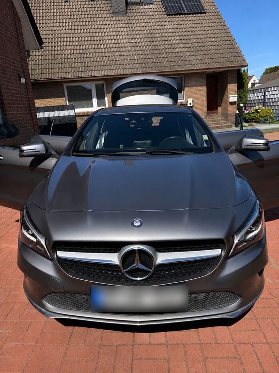 Image of Mercedes-Benz CLA 180 Shooting Brake