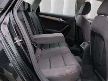Audi A4 - 8